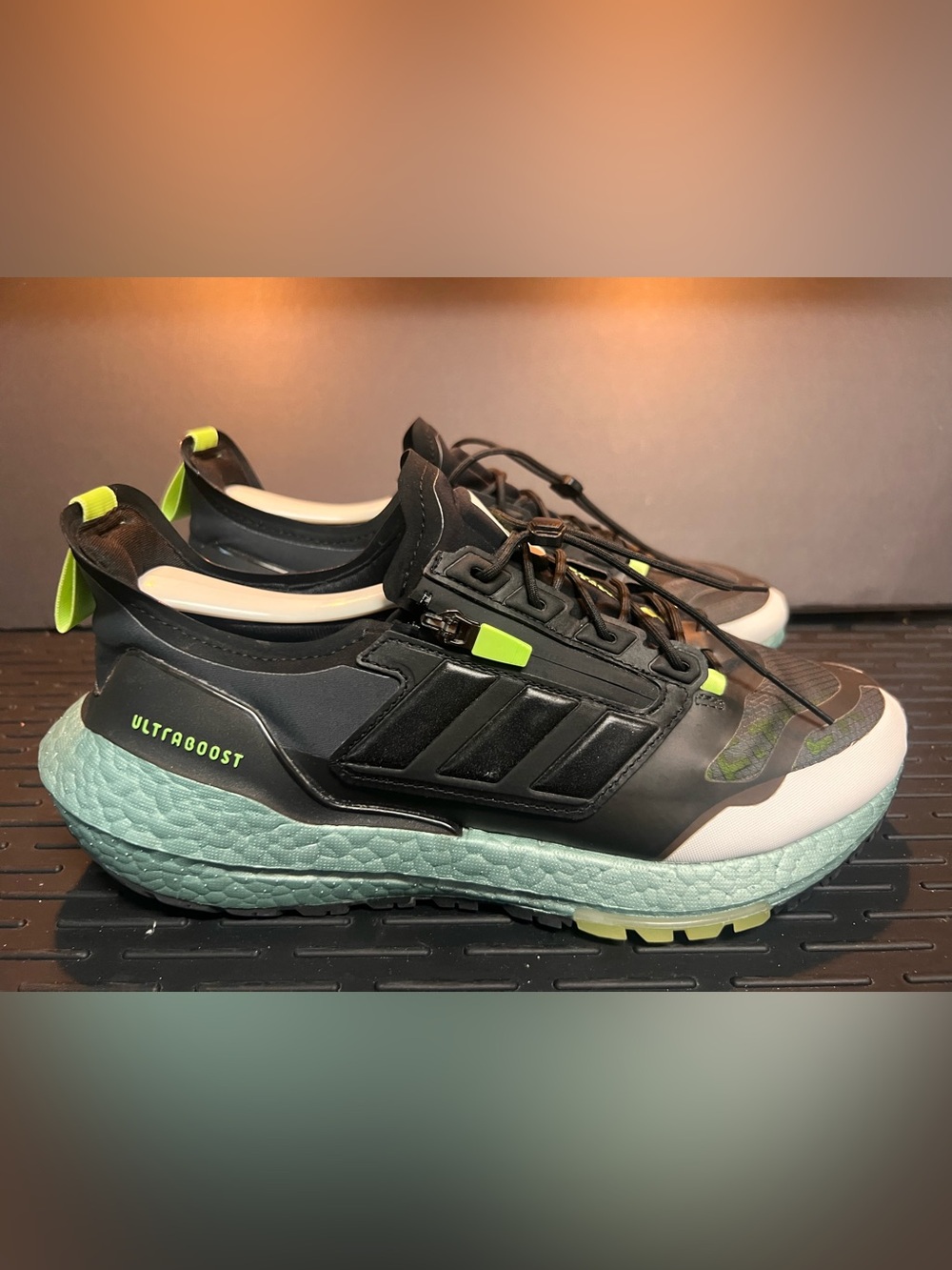adidas Ultraboost 21 GTX Gore-Tex Black Signal Green | Size 7.5